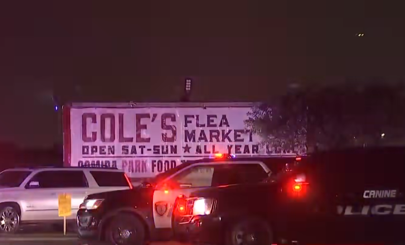mass-shooting-at-flea-market-leaves-10-year-old-dead-informing-news